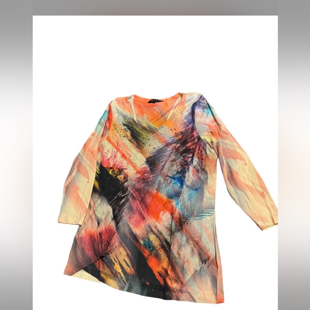 Womens BLEU size XL artsy boho abstract painting top long length stud details